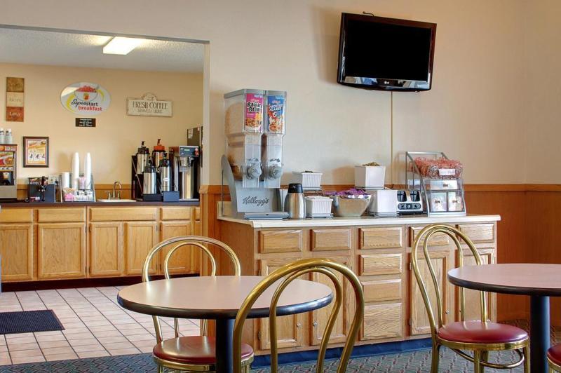 Super 8 By Wyndham West Plains Motel Exterior foto